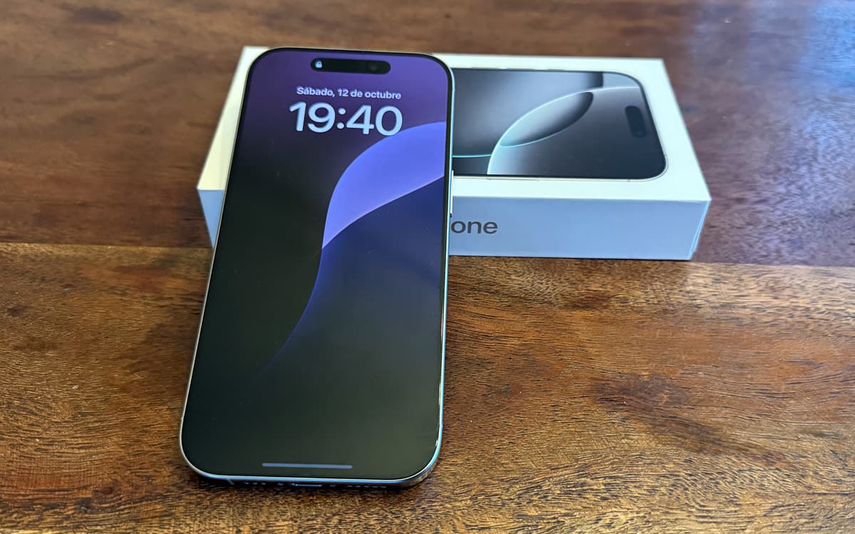 iPhone 16 Pro 256GB Titanio Blanco